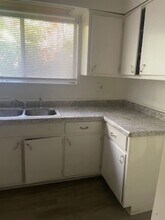 623 Clifton Dr in Dayton, OH - Foto de edificio - Building Photo