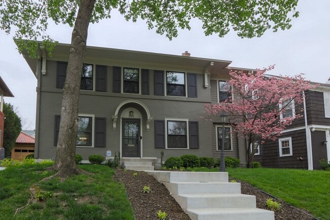 property at 204 W 68th Terrace