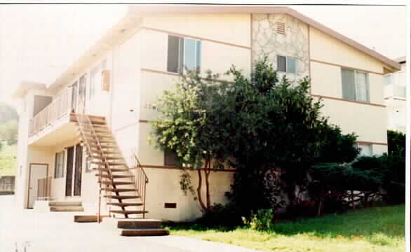2287 Cuadra Ct in Pinole, CA - Foto de edificio - Building Photo
