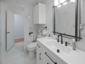 803 Avenue A in Bayonne, NJ - Building Photo - Building Photo