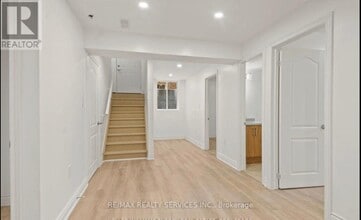 973 Black Cherry Dr in Oshawa, ON - Building Photo - Building Photo