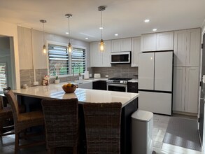 3434 Hailima Rd in Koloa, HI - Building Photo - Building Photo