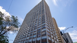 property at 6171 N Sheridan Rd