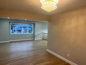 89 Harvest Ln in Commack, NY - Building Photo - Building Photo