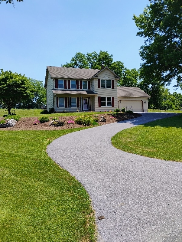 property at 140 Flintville Rd