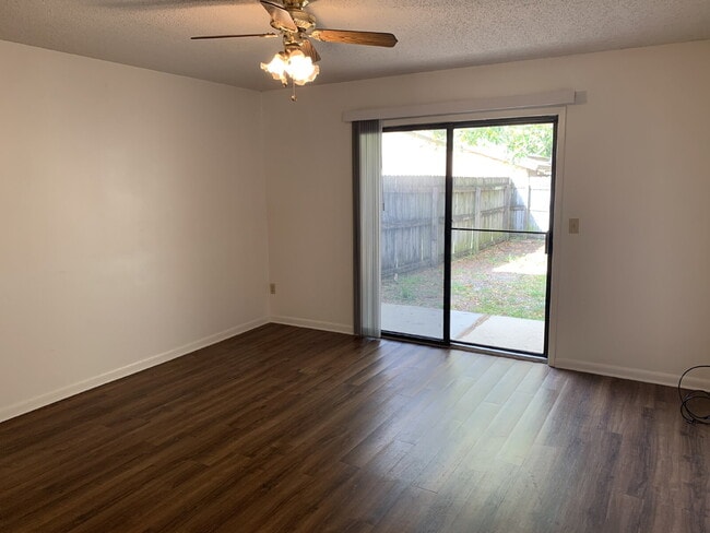 property at 716 Fairview Dr