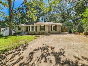 1735 Old Hickory St in Decatur, GA - Building Photo - Building Photo