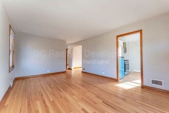 301 Bohland Ave in Bellwood, IL - Building Photo - Building Photo