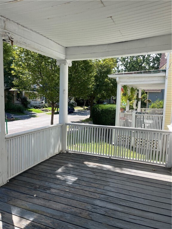 7 Rowley St in Rochester, NY - Building Photo - Building Photo