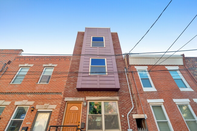 property at 1310 S Opal St