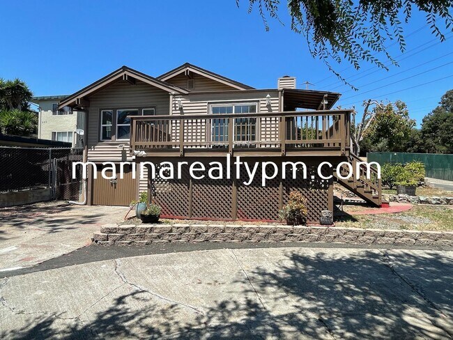966 Benicia Rd in Vallejo, CA - Building Photo - Building Photo