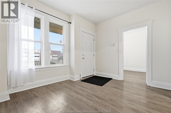 1231 Windsor Ave in Windsor, ON - Building Photo - Building Photo