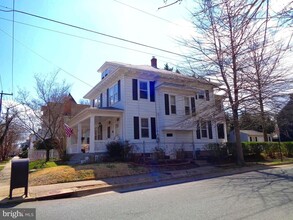 1212 Prince Edward St in Fredericksburg, VA - Building Photo - Building Photo