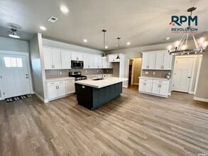 3425 Sophie Ln in West Haven, UT - Building Photo - Building Photo