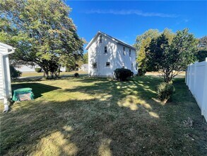77 Aragon Ave in Irondequoit, NY - Building Photo - Building Photo