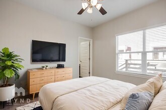 1730 N Reno Dr in Fayetteville, AR - Foto de edificio - Building Photo