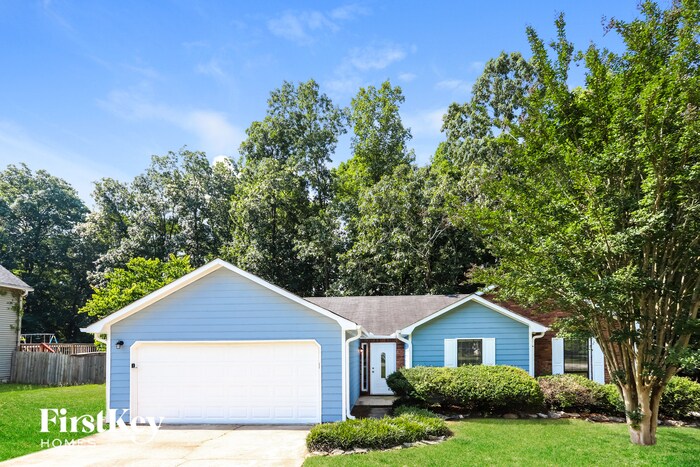 231 Northbridge Dr in Stockbridge, GA - Building Photo