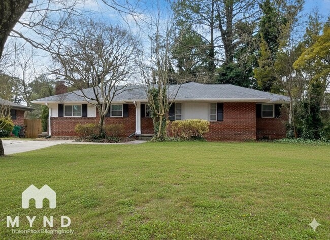 property at 3257 Bobbie Ln