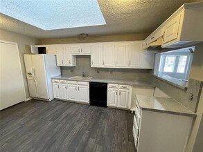 1207 University Dr in Plano, TX - Building Photo - Building Photo