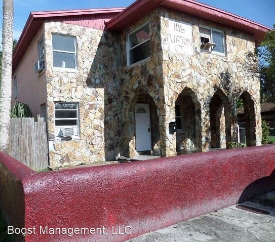1116 Upton Ct S in St. Petersburg, FL - Foto de edificio