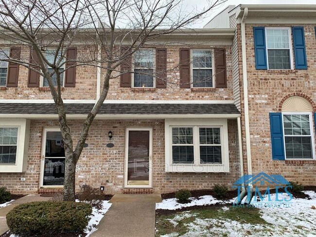 property at 690 Metro Ct
