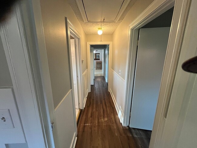 property at 1404 Bel Aire Dr