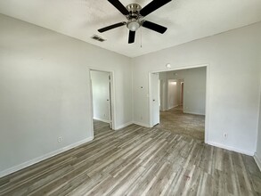 911 7Th St in Quincy, FL - Building Photo - Building Photo