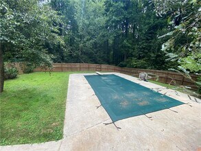 207 Hood Rd NW in Lilburn, GA - Building Photo - Building Photo