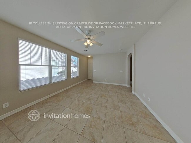4937 Droubay Dr in Las Vegas, NV - Building Photo - Building Photo