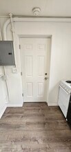 5541 NE 72nd Ave, Unit Apt 3 in Portland, OR - Building Photo - Building Photo