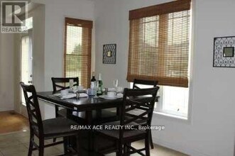 1998 Calvington Dr in Pickering, ON - Building Photo - Building Photo