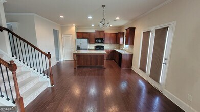 5760 Aspen Dr in Cumming, GA - Building Photo - Building Photo