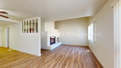 2735 Fowler Rd in Ceres, CA - Foto de edificio - Building Photo