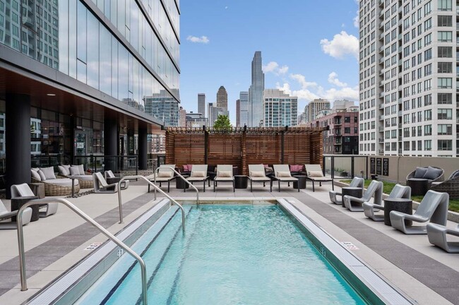 property at 800 N Cleveland Ave