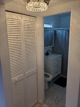 1066 Philippe Pkwy in Safety Harbor, FL - Building Photo - Building Photo