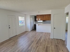 2571 Sextant Ave in Port Hueneme, CA - Building Photo - Building Photo