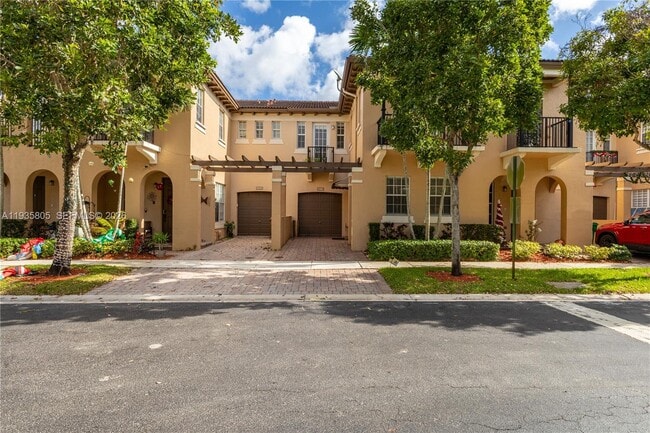 4410 Morgan Ln in Cooper City, FL - Building Photo - Building Photo