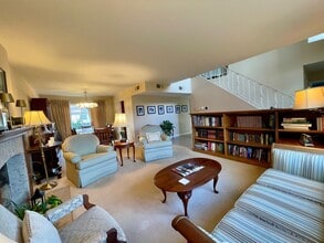 6242 Lake Leven Dr in San Diego, CA - Building Photo - Building Photo