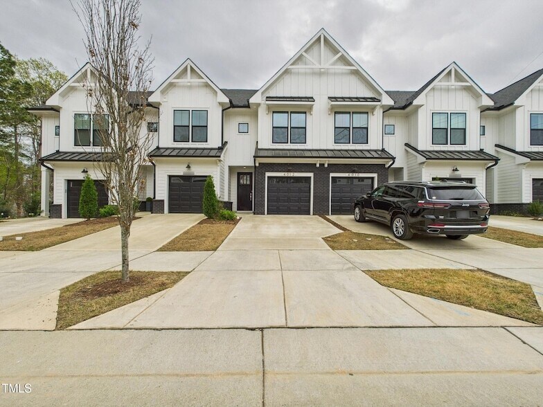4012 Emerald Grn Rd, Unit 1 in Raleigh, NC - Building Photo