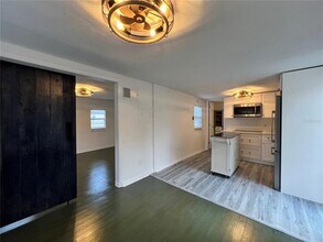 1314 E Gore St in Orlando, FL - Building Photo - Building Photo