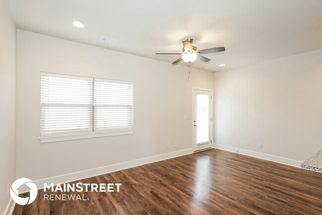 114 Hartsville Ct in Lebanon, TN - Foto de edificio - Building Photo