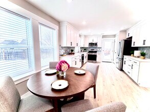 3217 E Reynard Ln in Idaho Falls, ID - Building Photo - Building Photo