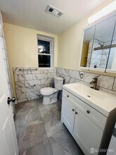 362 Lawrie St in Perth Amboy, NJ - Building Photo - Building Photo