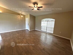7961 Kaitlin Cir in Lakeland, FL - Building Photo - Building Photo