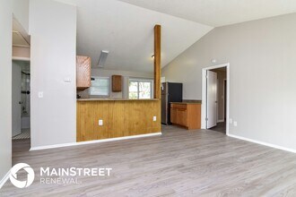 7845 Avenal Loop in New Port Richey, FL - Building Photo - Building Photo