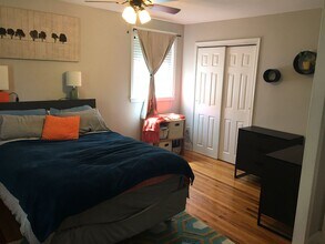 7021 Crease Ln in Philadelphia, PA - Building Photo - Building Photo