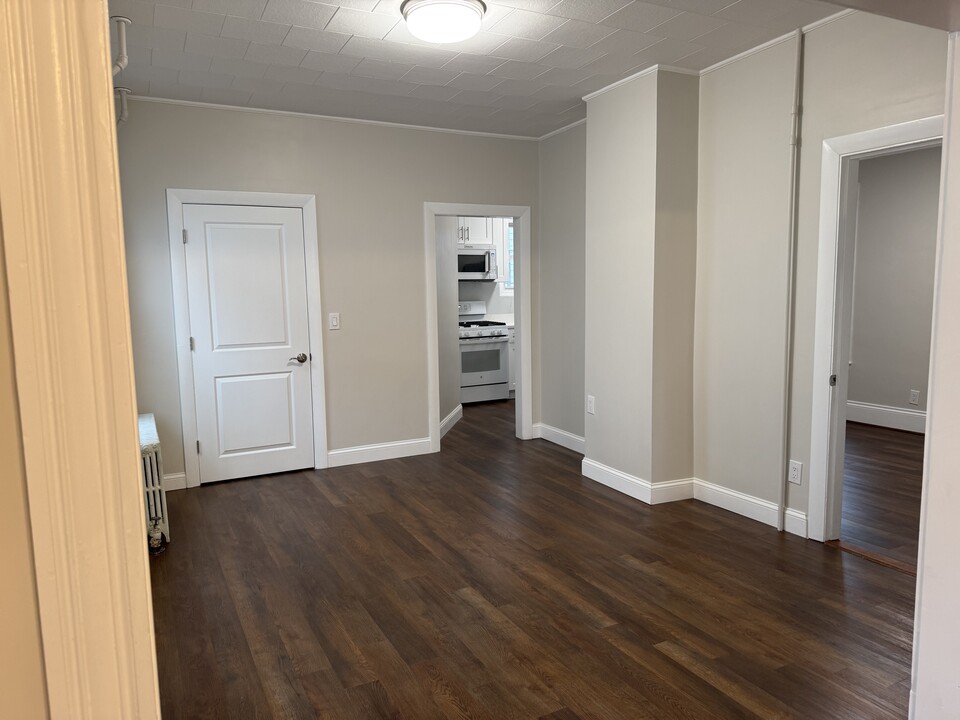 200 Broadway in Somerville, MA - Building Photo