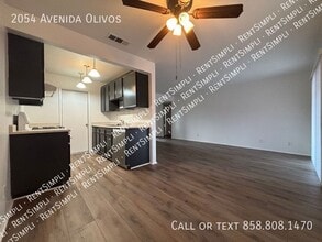 2054 Avenida Olivos in Hemet, CA - Building Photo - Building Photo