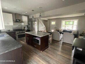 265 E Virginia Ave in Manasquan, NJ - Building Photo - Building Photo