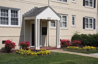 Bloom Apartments in Richmond, VA - Building Photo - Building Photo